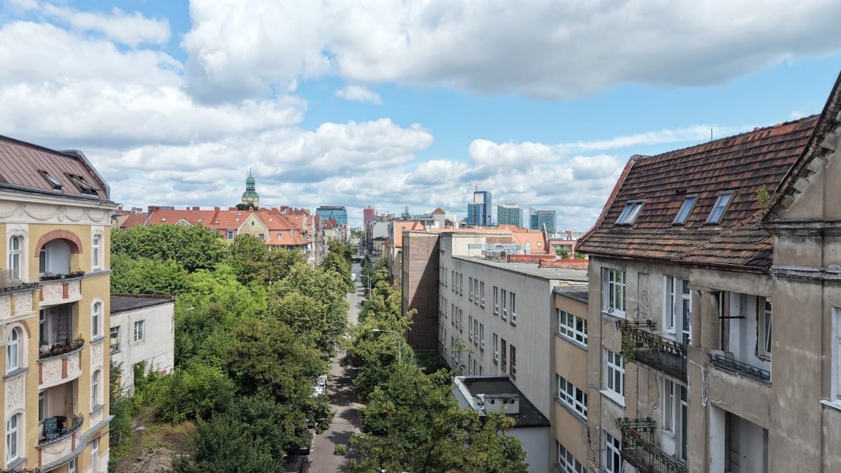 Mieszkanie 9 pokojowe na Sprzedaż