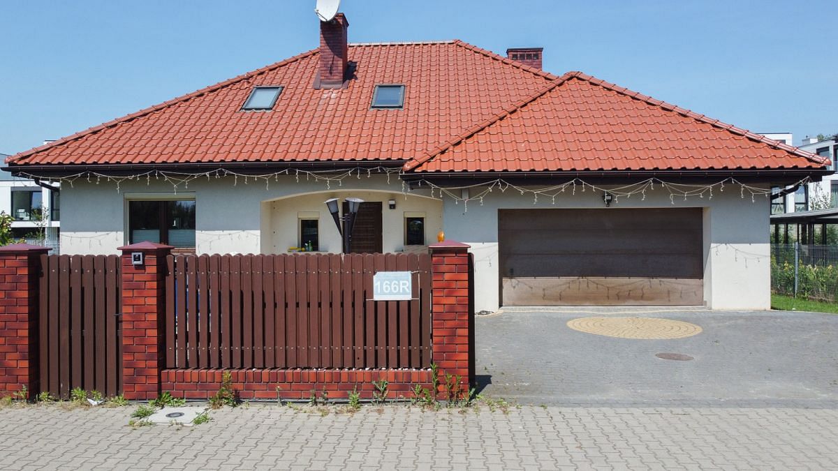 Dom 5 pokojowe na Sprzedaż