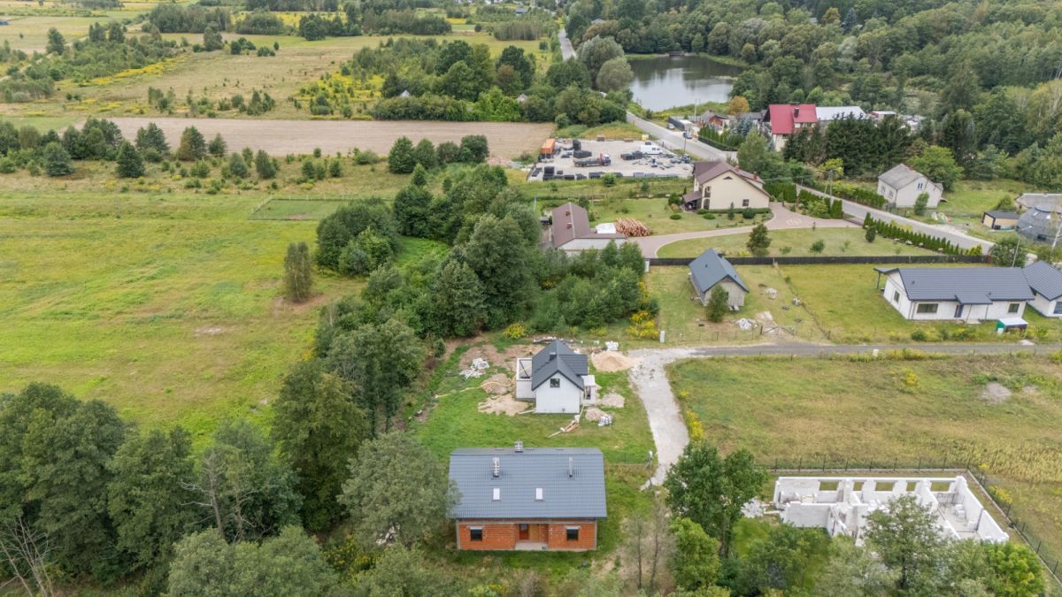 Dom 5 pokojowe na Sprzedaż