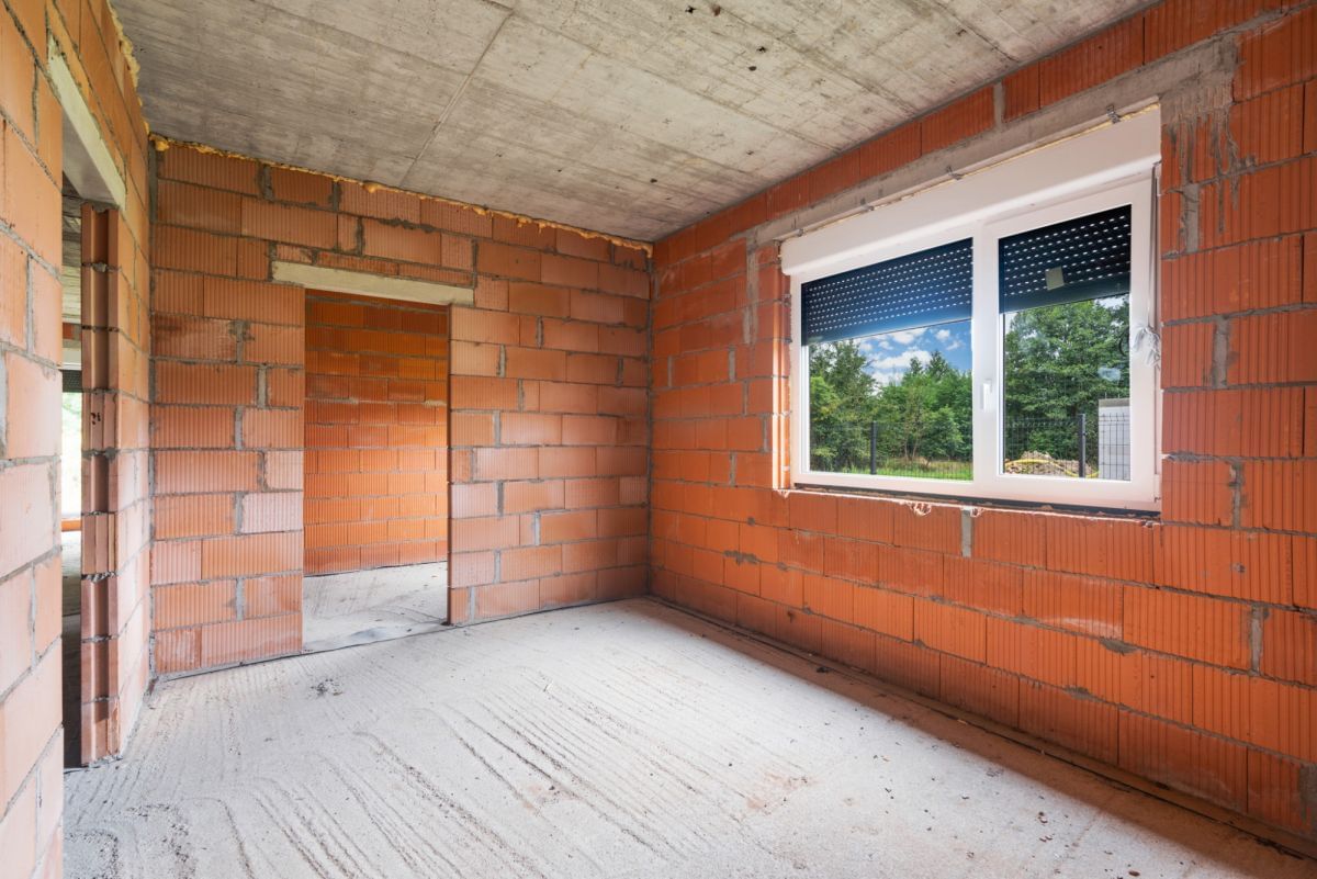 Dom 5 pokojowe na Sprzedaż