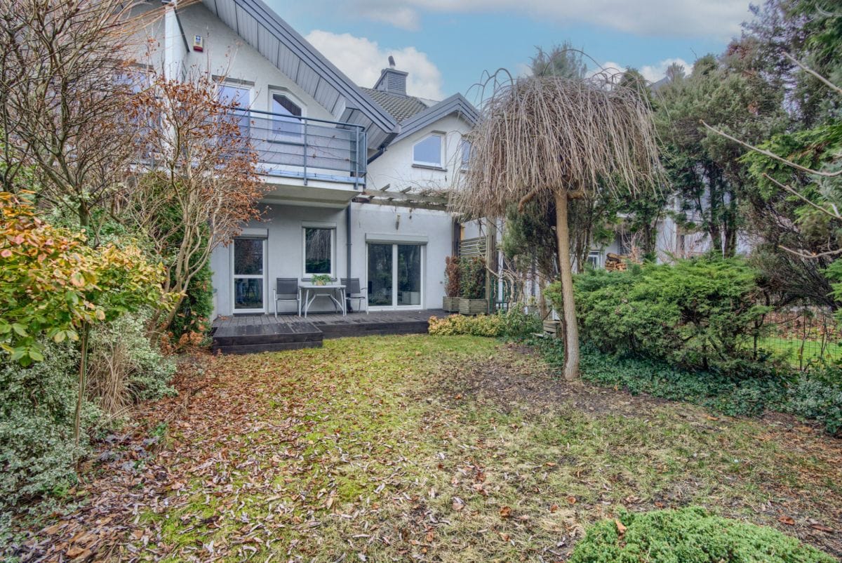 Dom 6 pokojowe na Sprzedaż