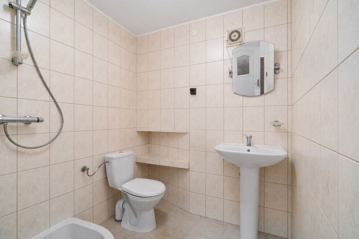 Lokal użytkowy  pokojowe na Wynajem