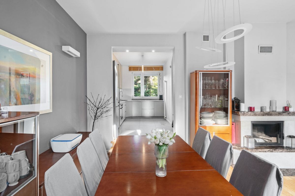 Dom 5 pokojowe na Sprzedaż