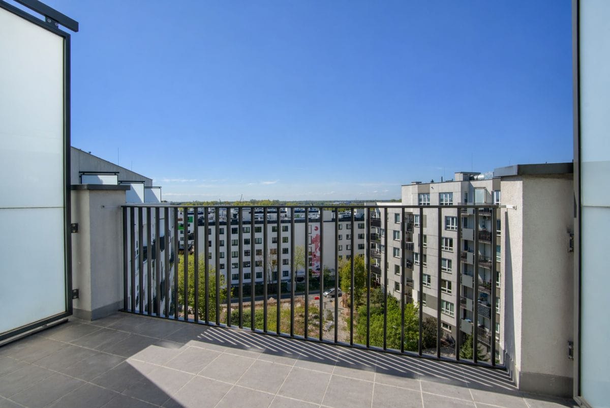 Mieszkanie 4 pokojowe na Sprzedaż