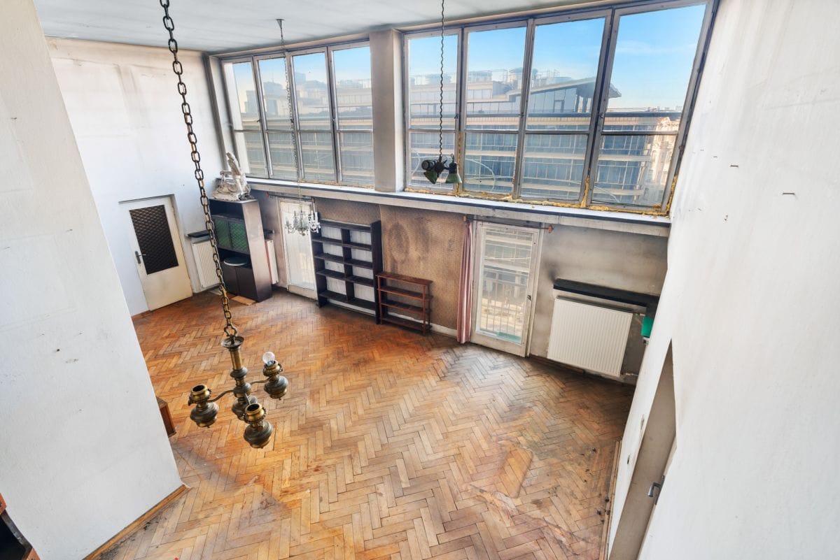 Mieszkanie 4 pokojowe na Sprzedaż