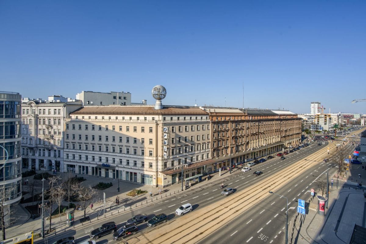 Mieszkanie 4 pokojowe na Sprzedaż