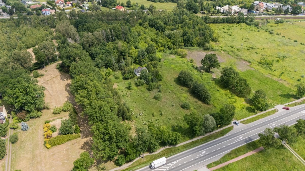 Działka  pokojowe na Sprzedaż