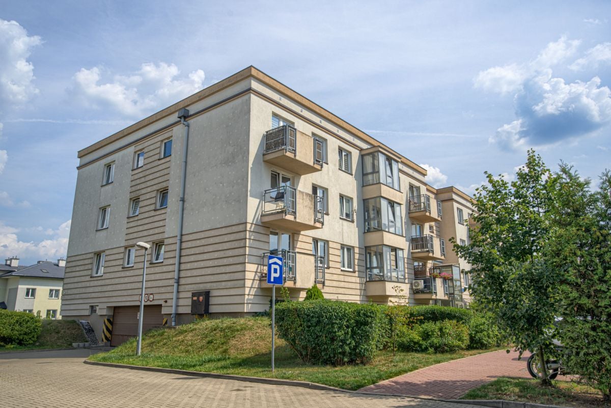 Mieszkanie 4 pokojowe na Sprzedaż