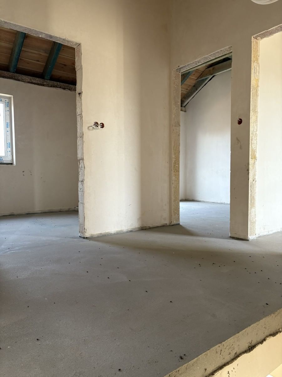 Dom 5 pokojowe na Sprzedaż