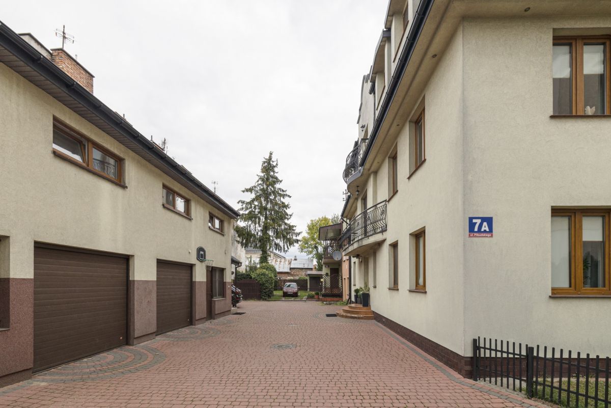 Dom 5 pokojowe na Sprzedaż