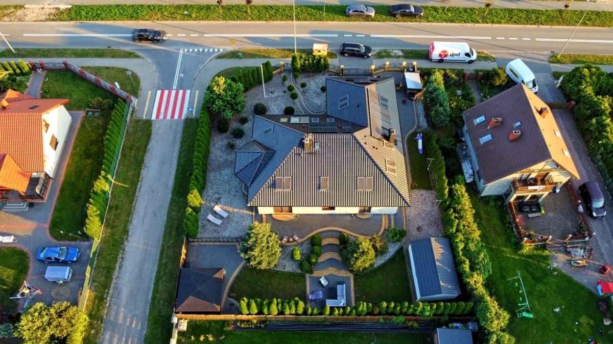 Dom 7 pokojowe na Sprzedaż