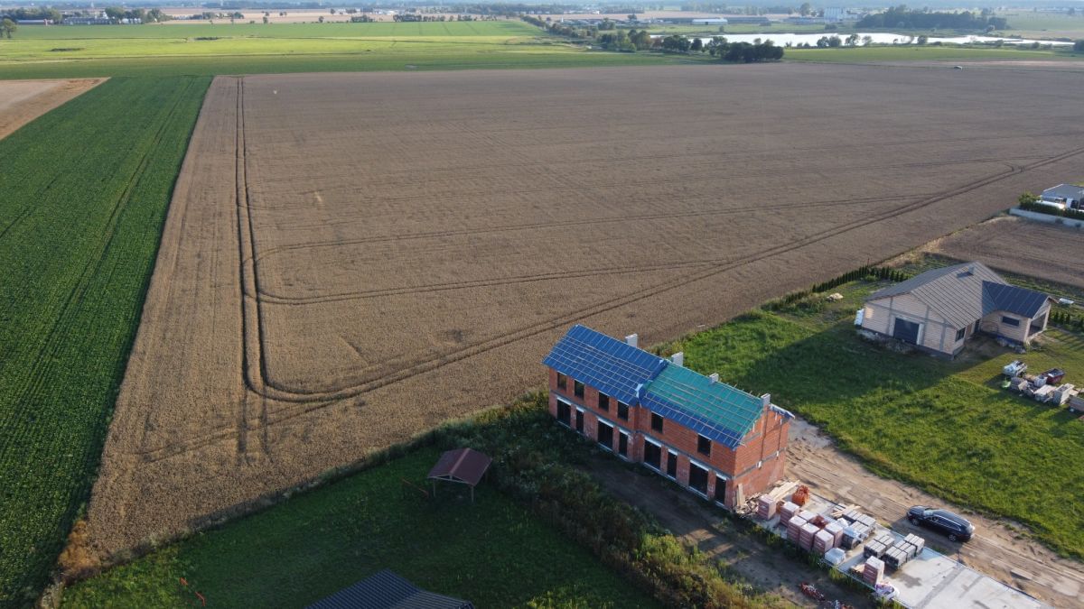 Dom 4 pokojowe na Sprzedaż