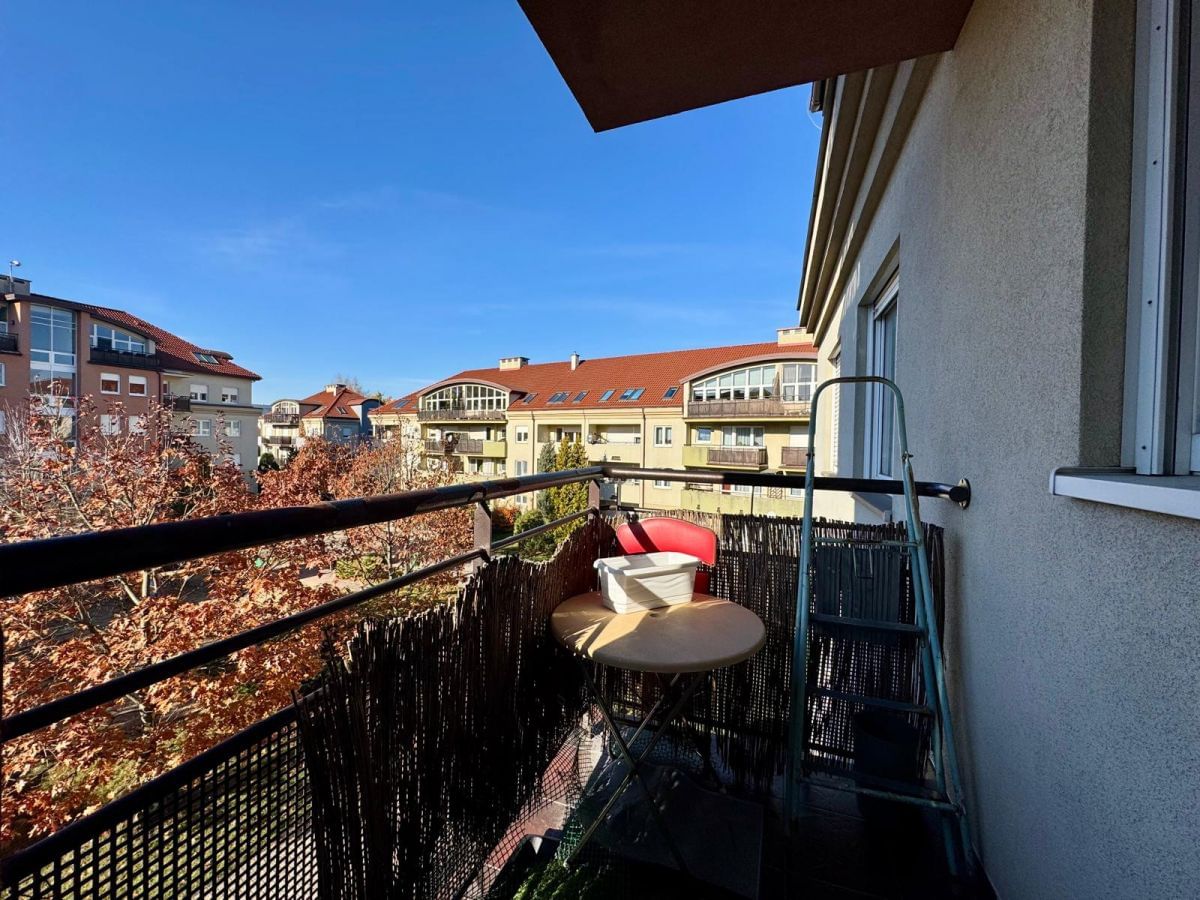 Mieszkanie 1 pokojowe na Sprzedaż