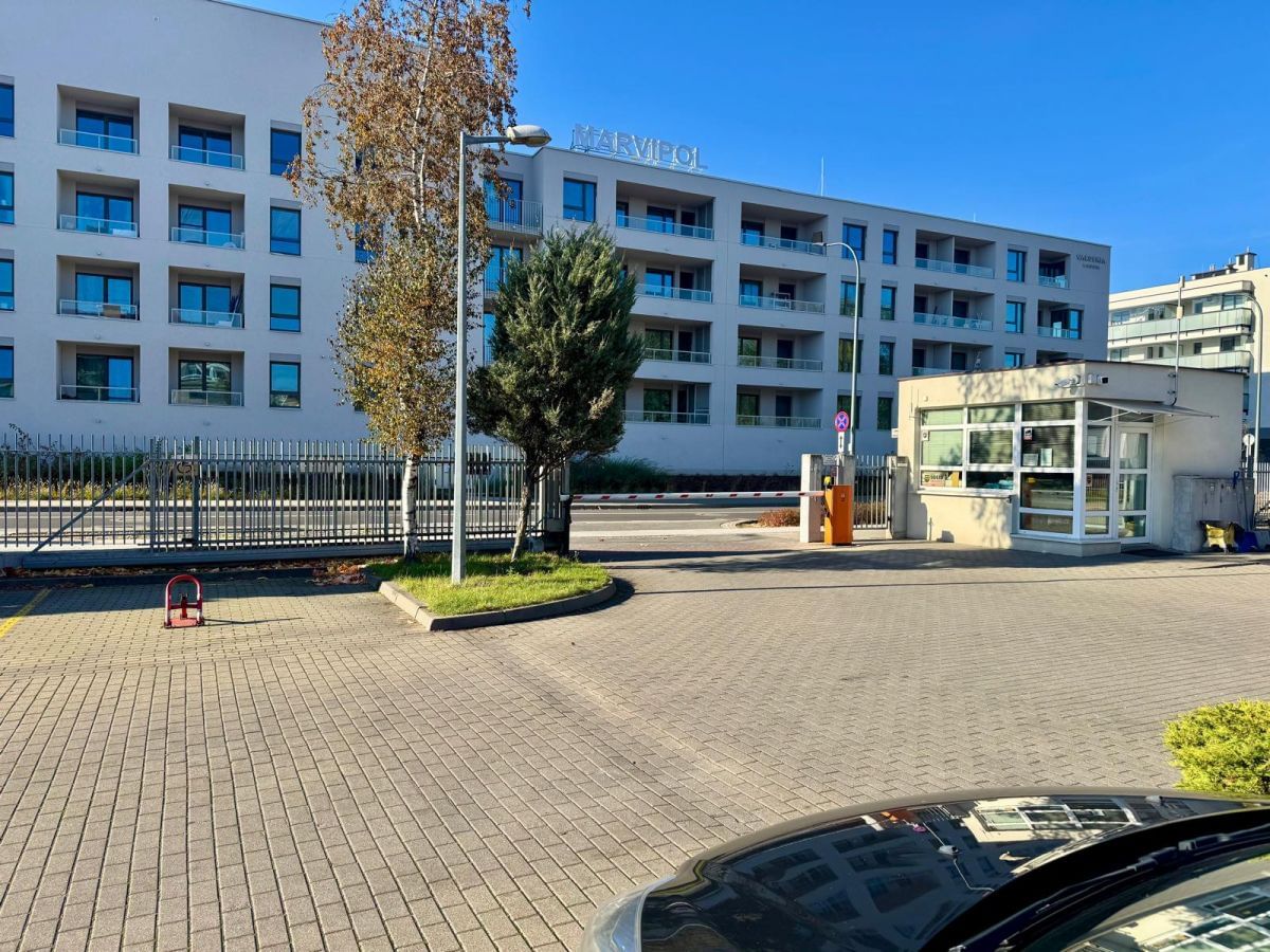 Mieszkanie 1 pokojowe na Sprzedaż