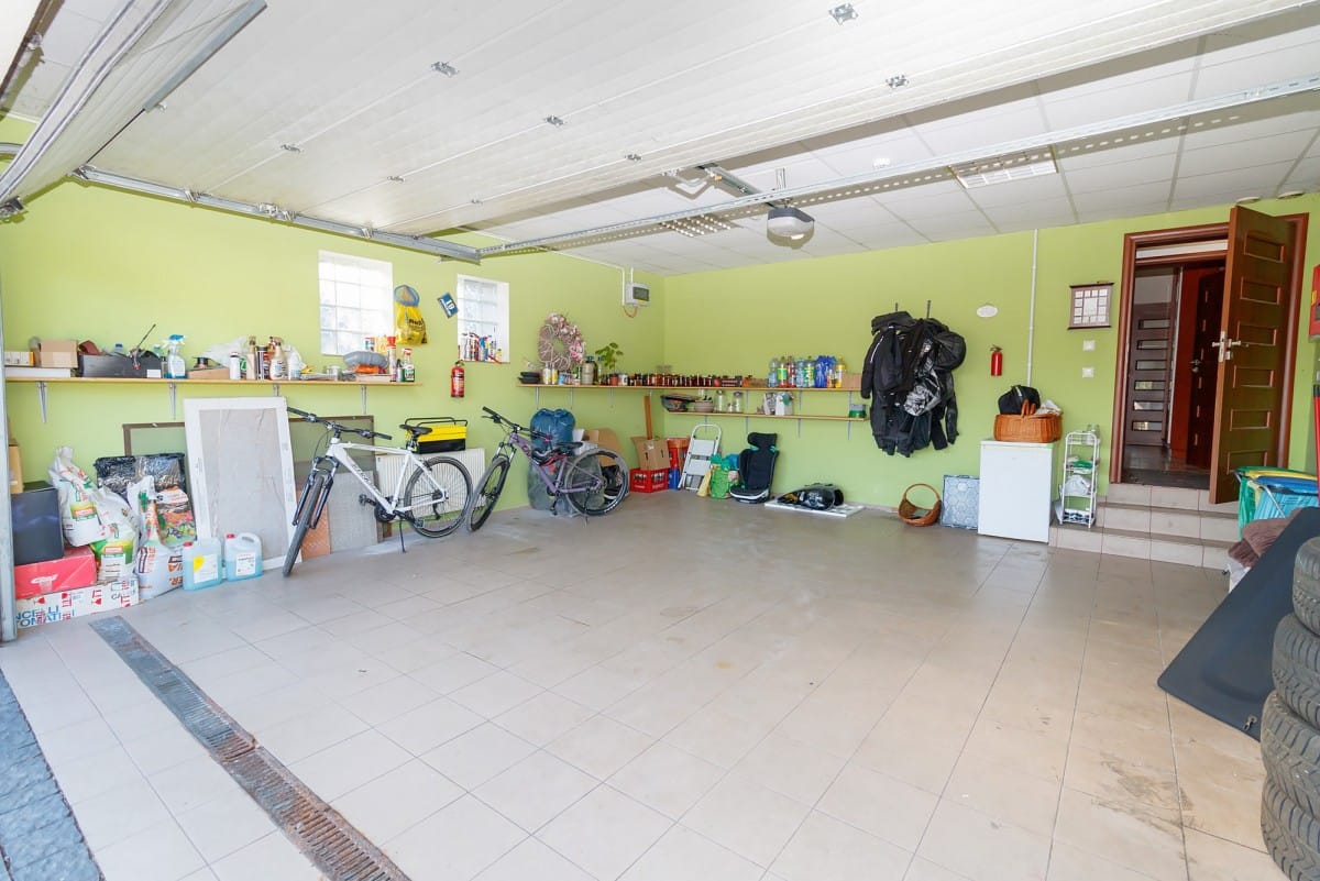 Dom 7 pokojowe na Sprzedaż