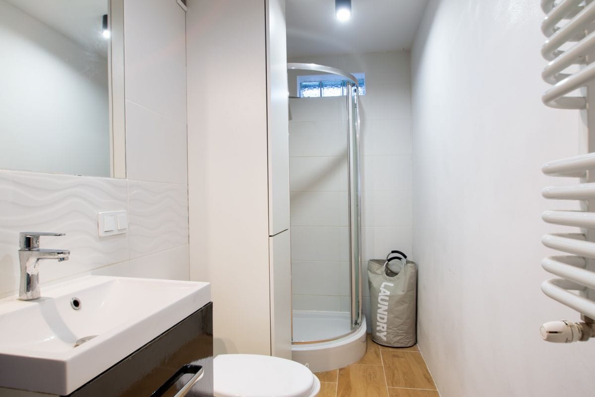 Dom 4 pokojowe na Sprzedaż