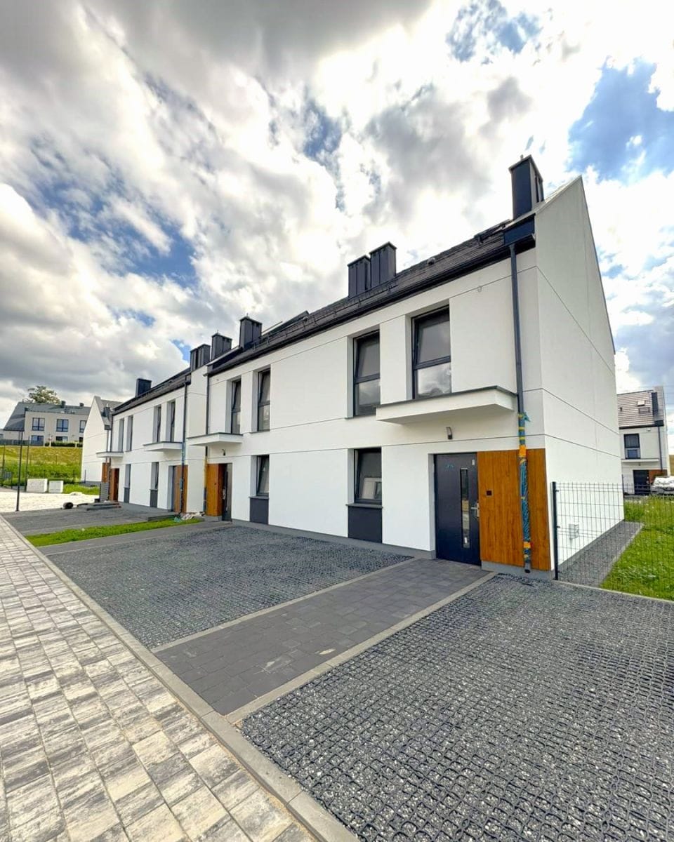 Dom 5 pokojowe na Sprzedaż