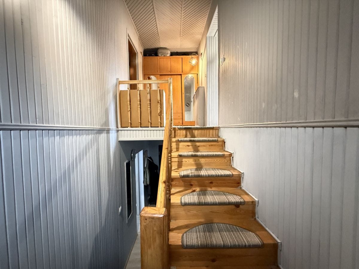 Dom 7 pokojowe na Sprzedaż