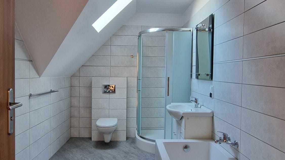 Dom 4 pokojowe na Sprzedaż