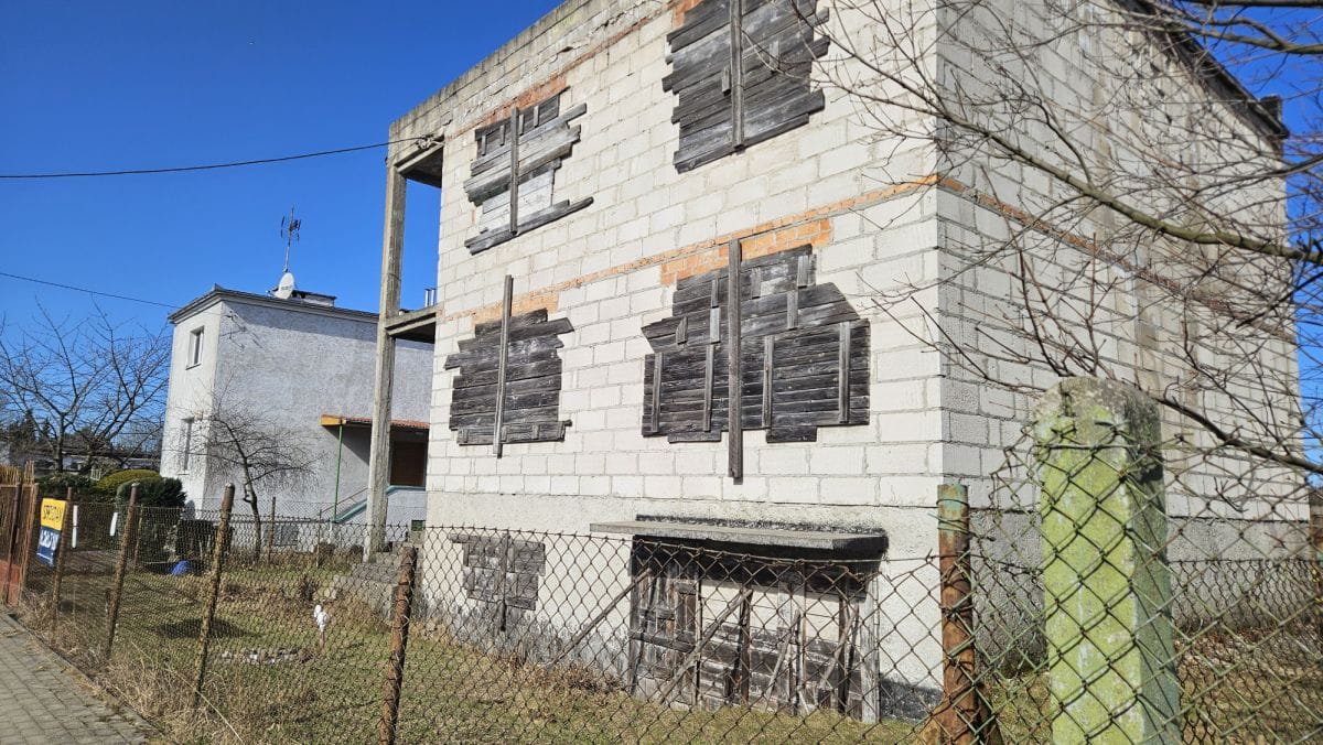 Dom 6 pokojowe na Sprzedaż