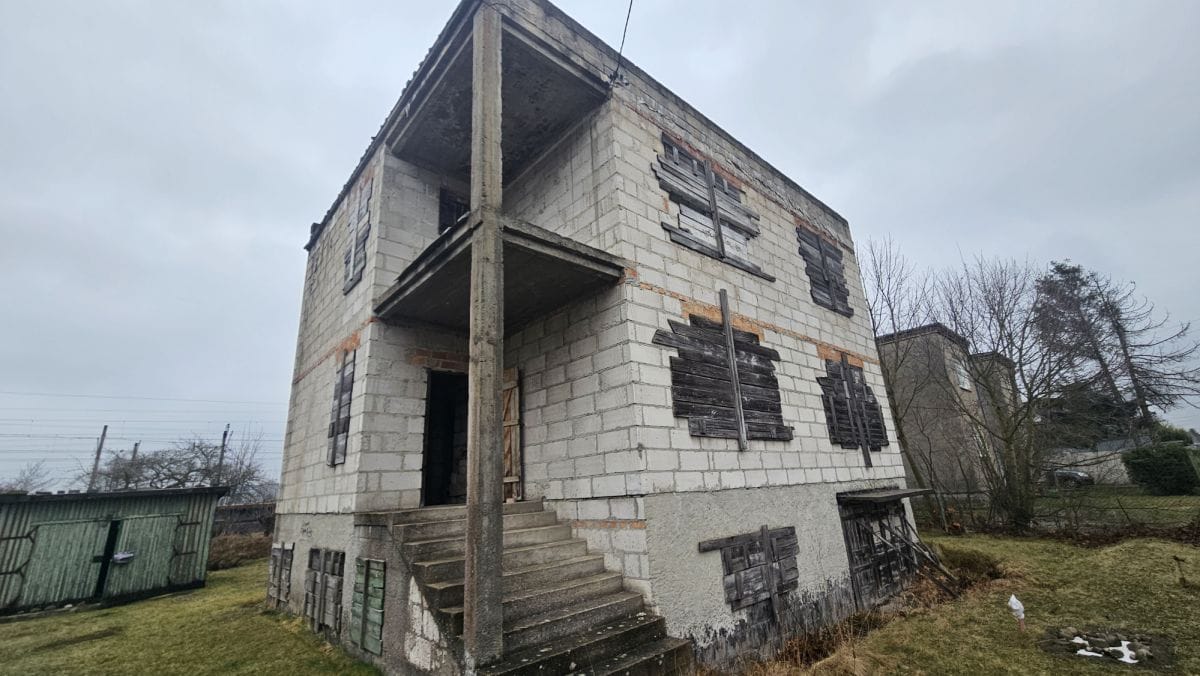 Dom 6 pokojowe na Sprzedaż