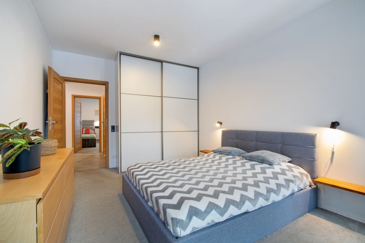 Dom 4 pokojowe na Sprzedaż