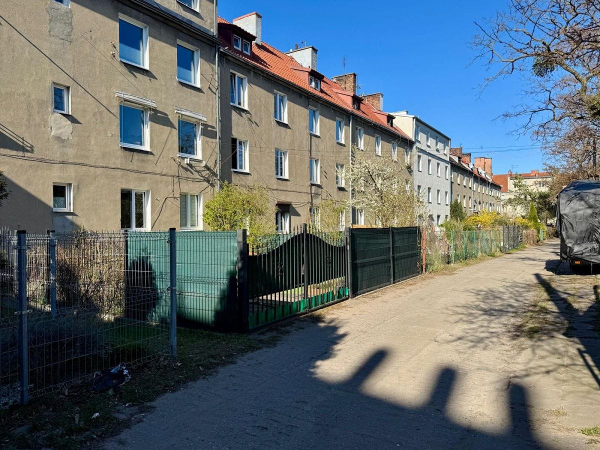 Mieszkanie 3 pokojowe na Sprzedaż