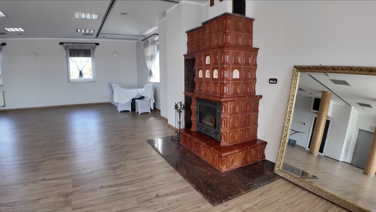 Lokal użytkowy  pokojowe na Sprzedaż