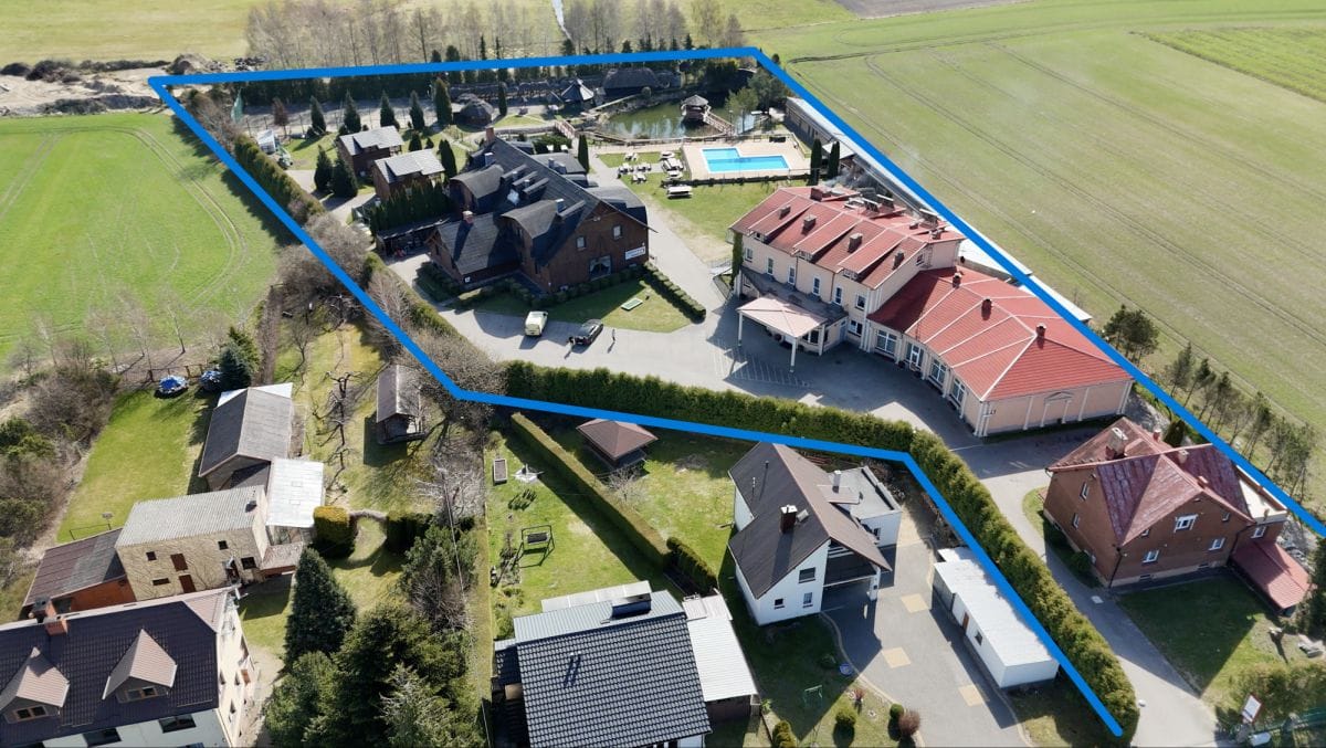 Lokal użytkowy  pokojowe na Sprzedaż