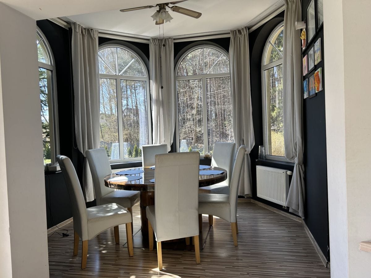 Dom 5 pokojowe na Sprzedaż