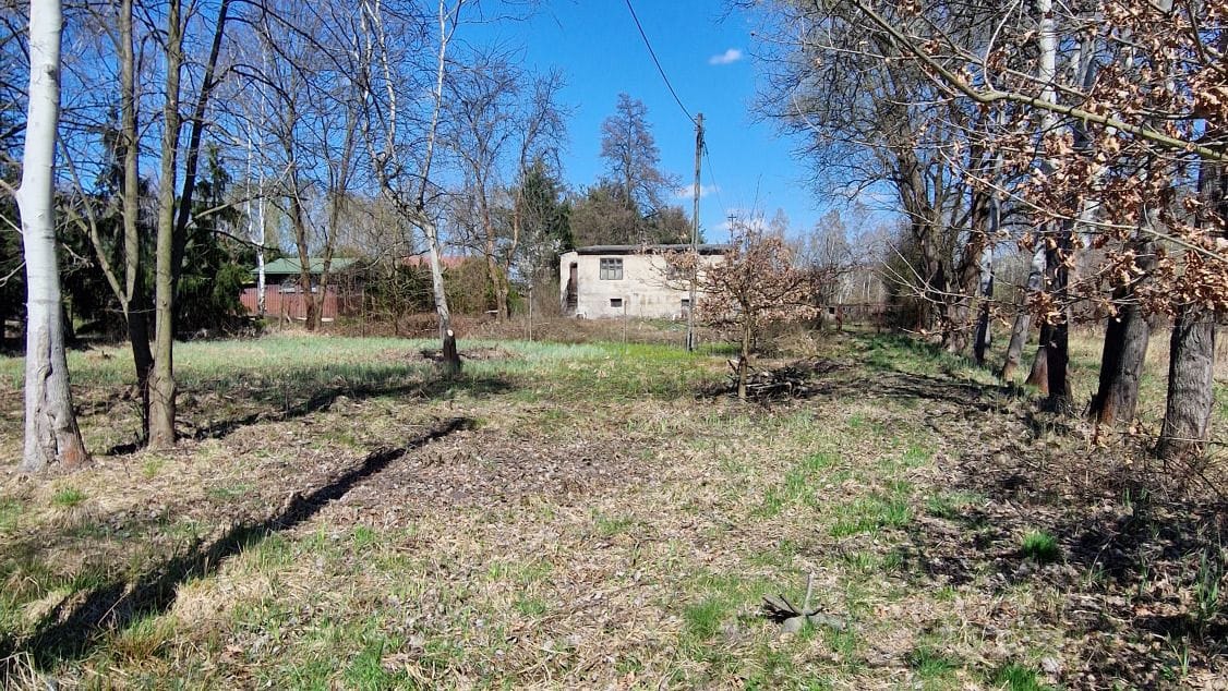 Działka  pokojowe na Sprzedaż