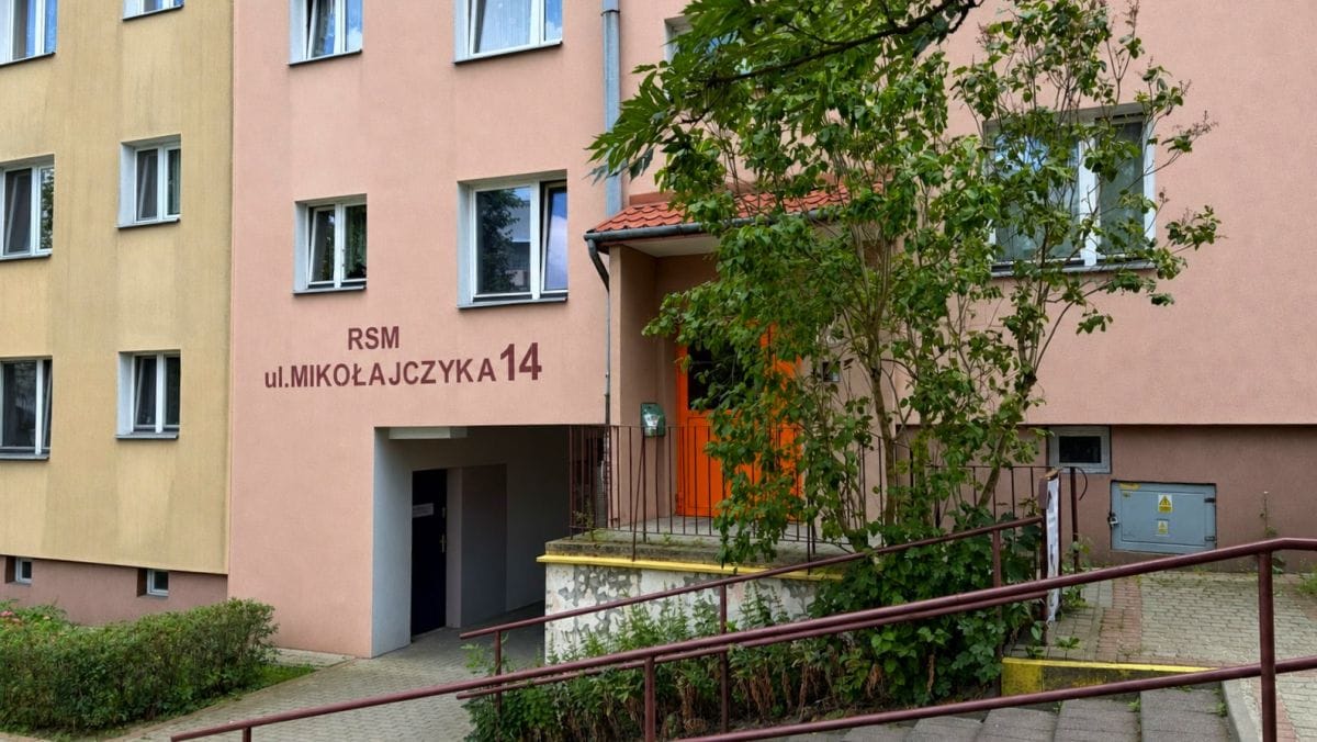 Mieszkanie 3 pokojowe na Sprzedaż