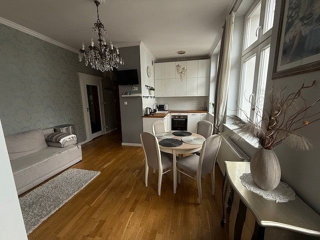 Mieszkanie 1 pokojowe na Sprzedaż