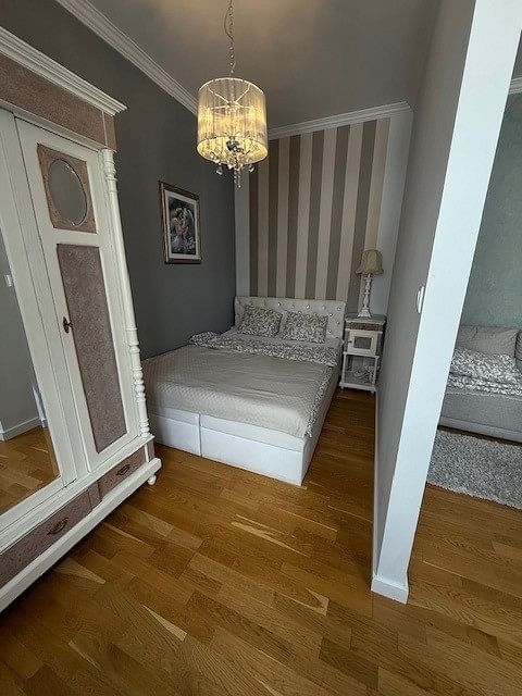 Mieszkanie 1 pokojowe na Sprzedaż
