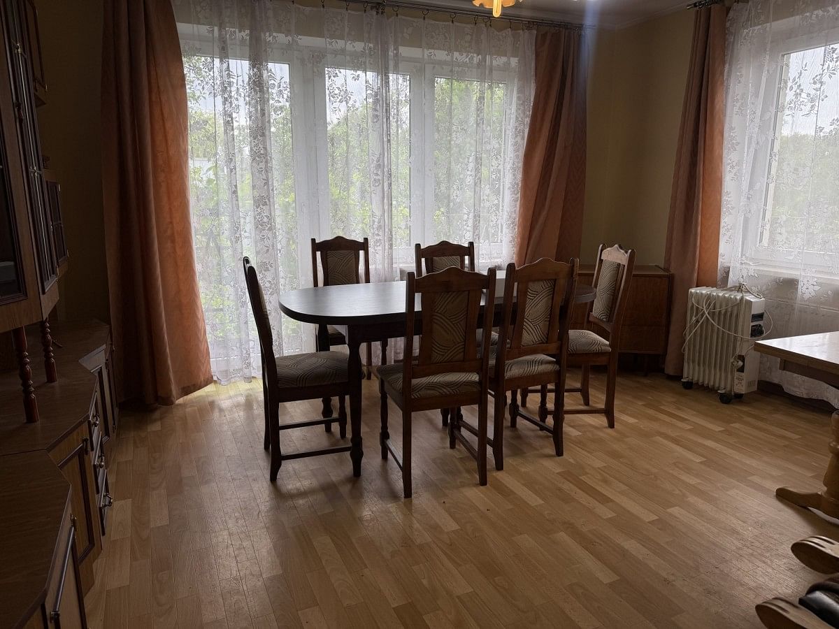 Dom 5 pokojowe na Sprzedaż