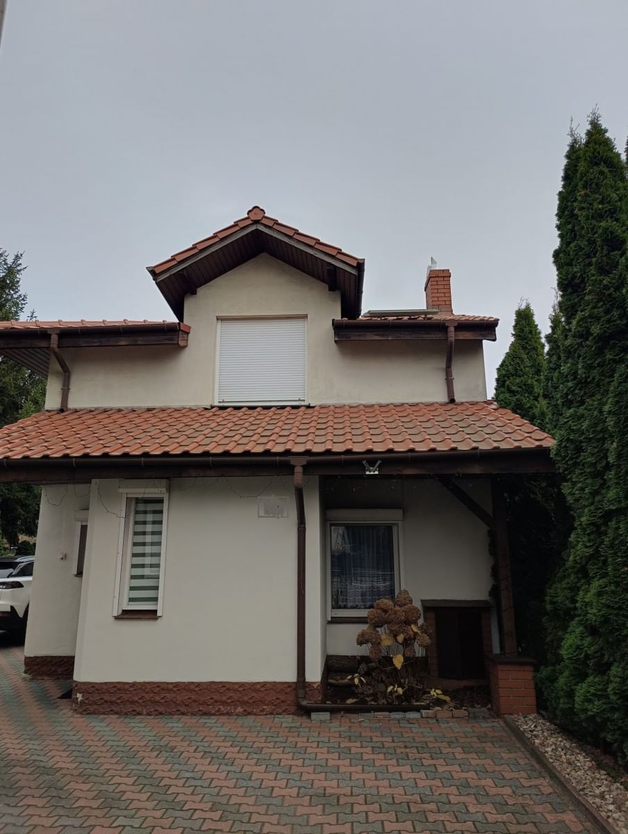 Dom 6 pokojowe na Sprzedaż