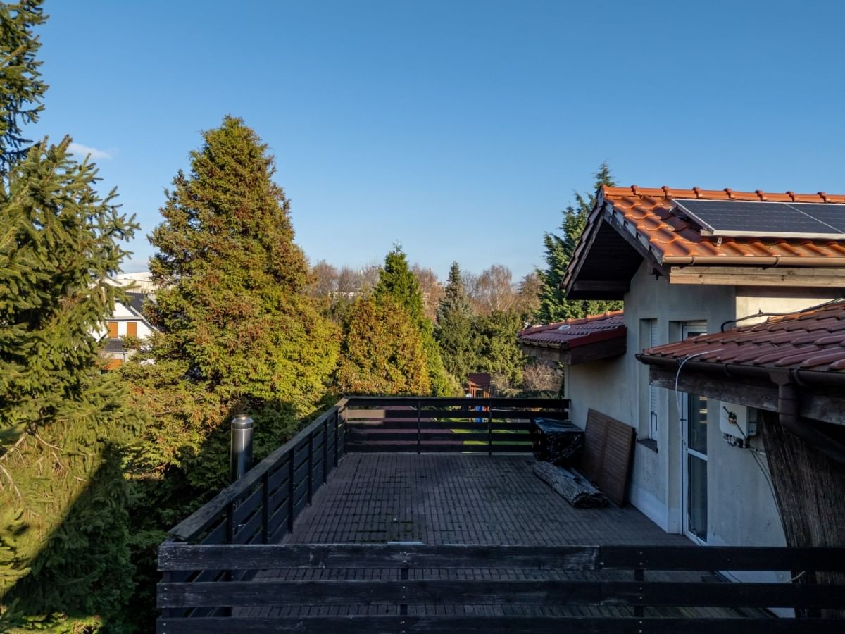 Dom 6 pokojowe na Sprzedaż