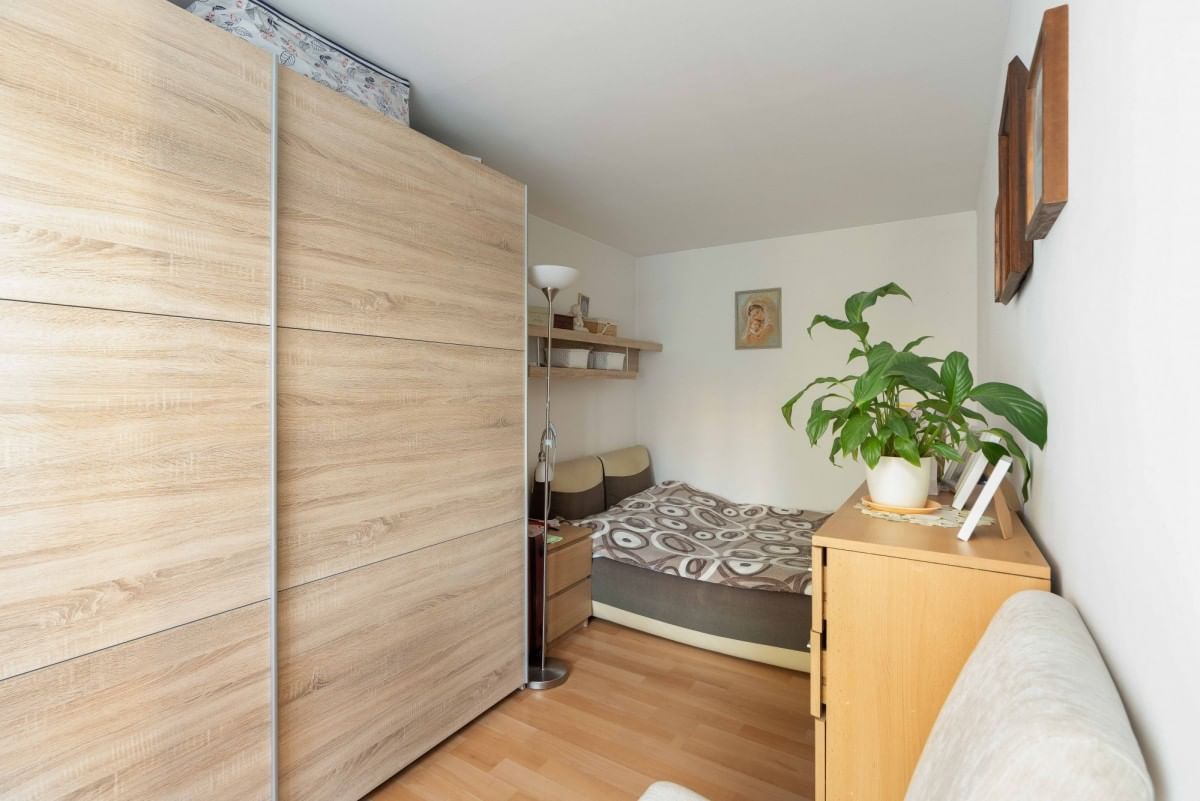 Dom 6 pokojowe na Sprzedaż