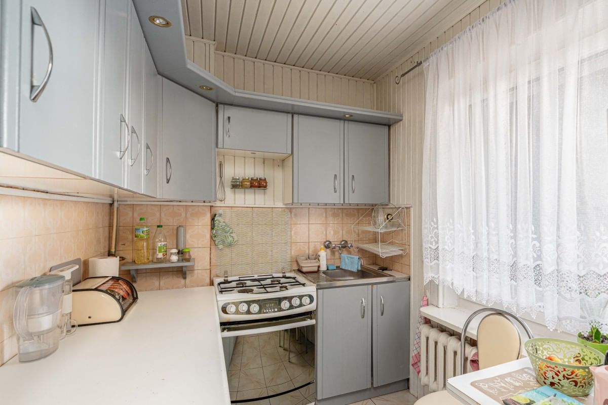 Dom 6 pokojowe na Sprzedaż