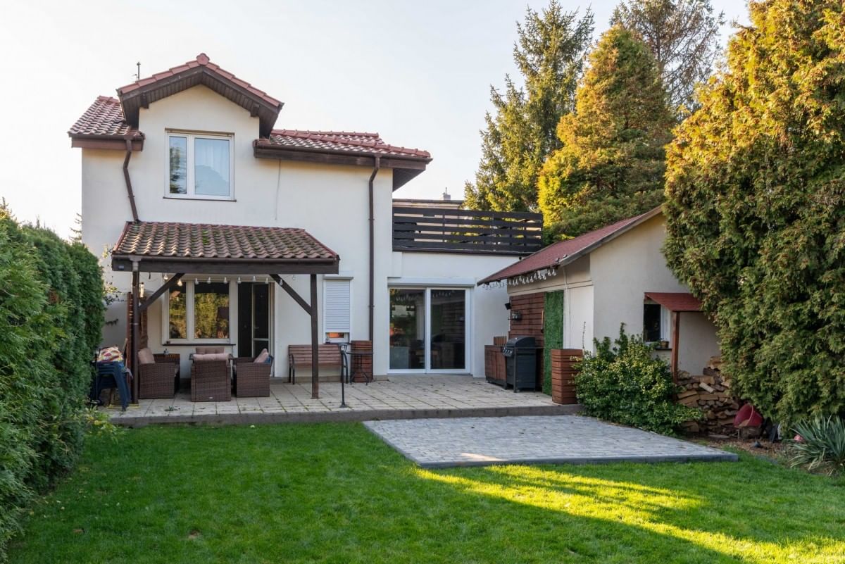 Dom 6 pokojowe na Sprzedaż