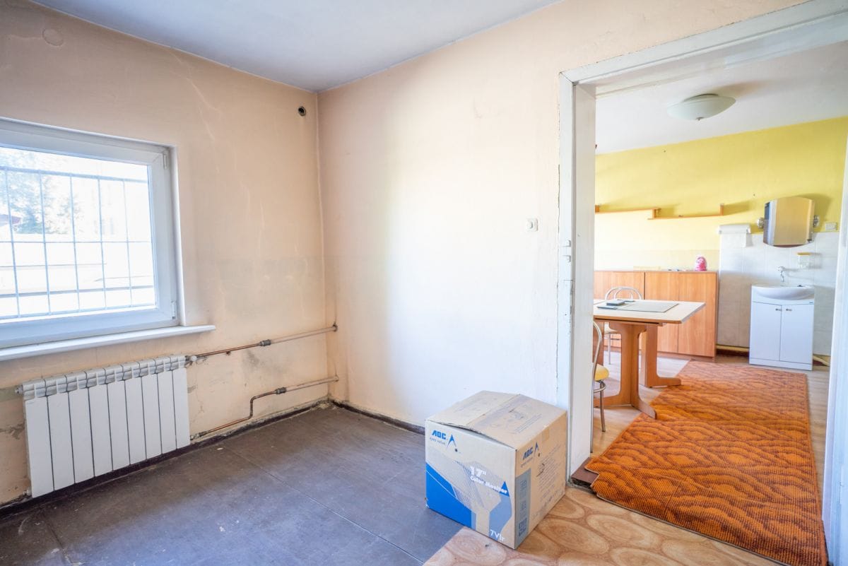 Dom 43 pokojowe na Sprzedaż