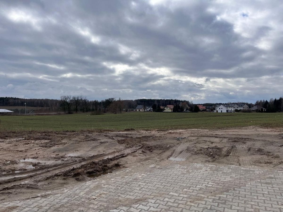 Działka  pokojowe na Sprzedaż