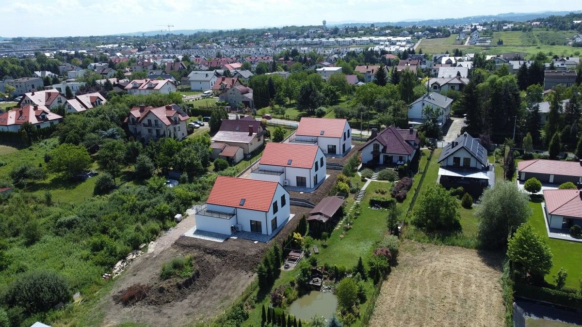 Dom 6 pokojowe na Sprzedaż