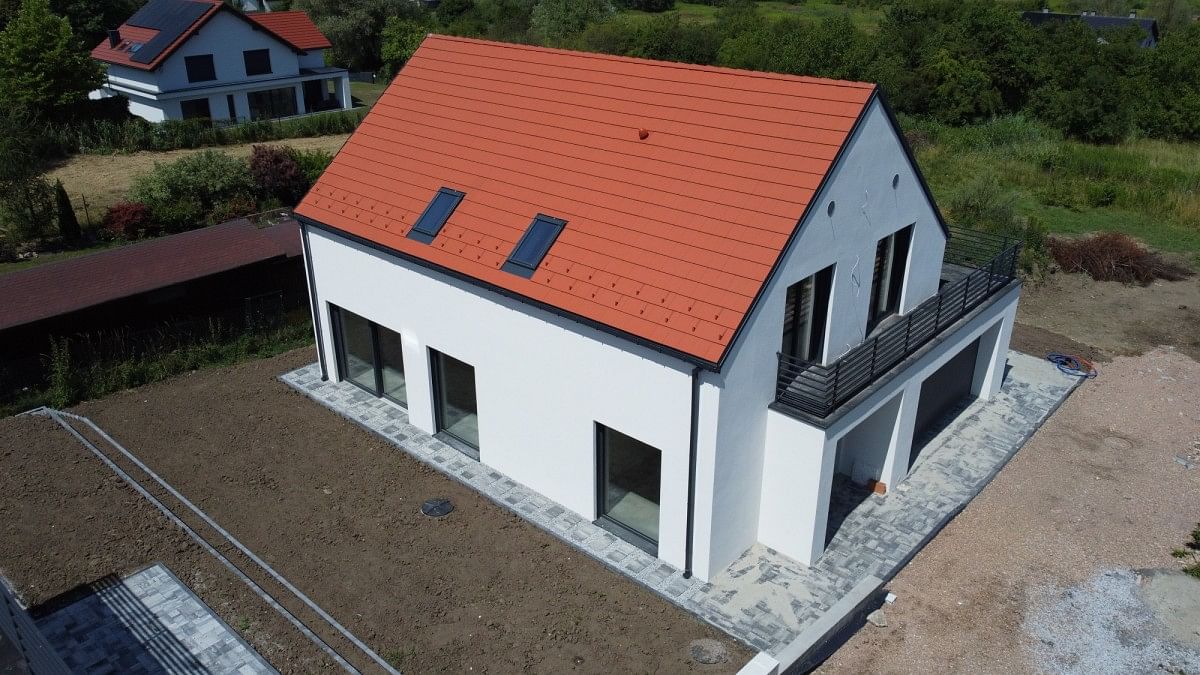 Dom 6 pokojowe na Sprzedaż