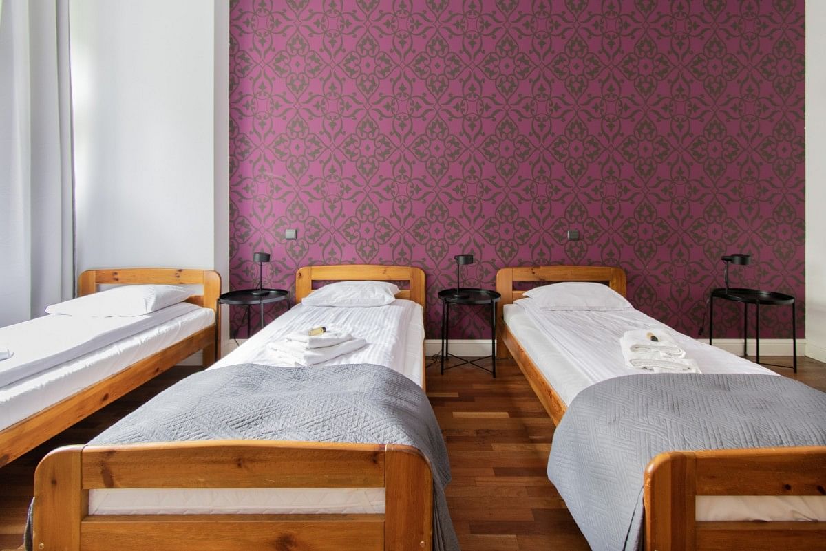 Lokal użytkowy  pokojowe na Sprzedaż