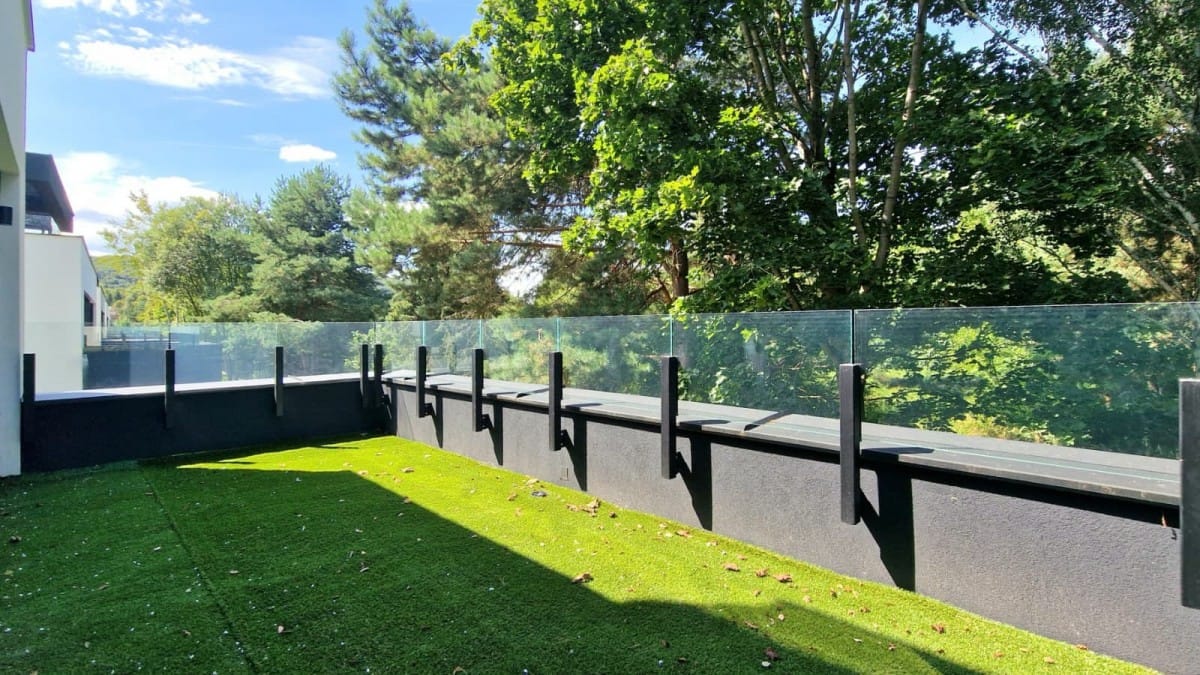 Mieszkanie 4 pokojowe na Sprzedaż