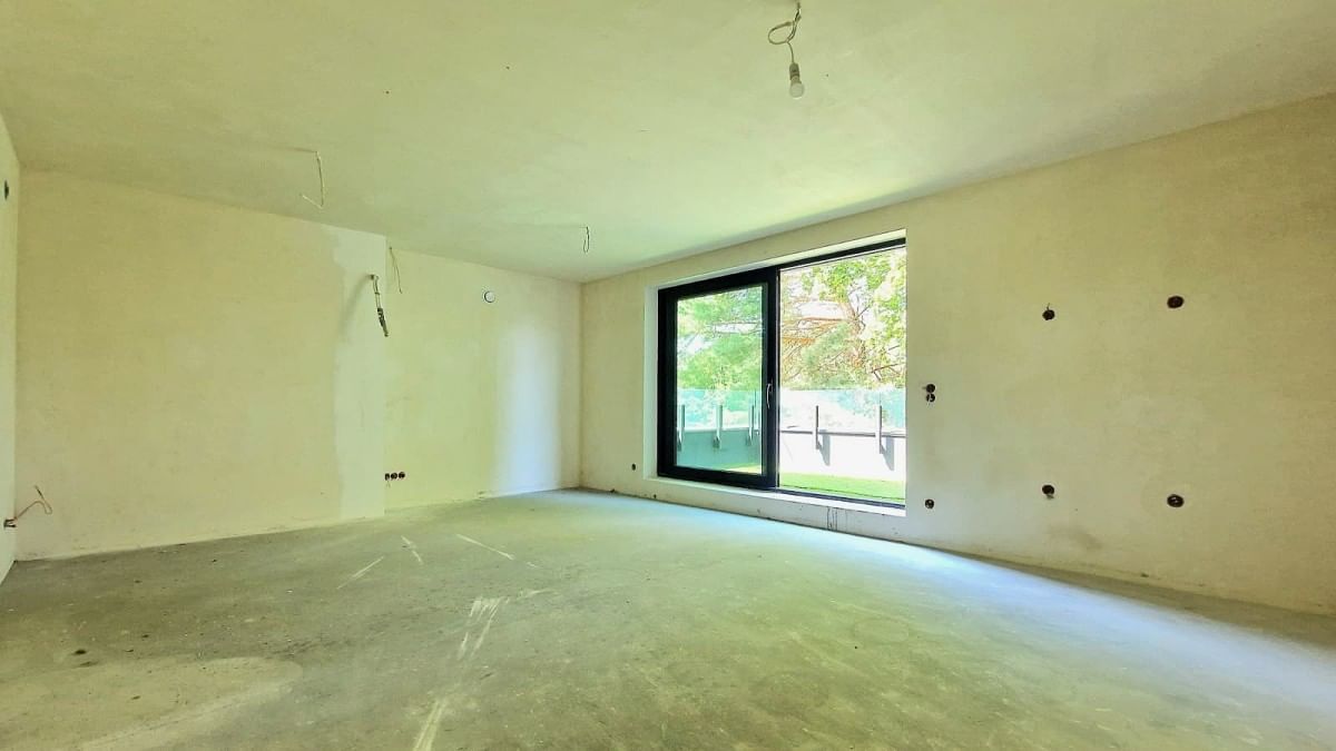 Mieszkanie 4 pokojowe na Sprzedaż