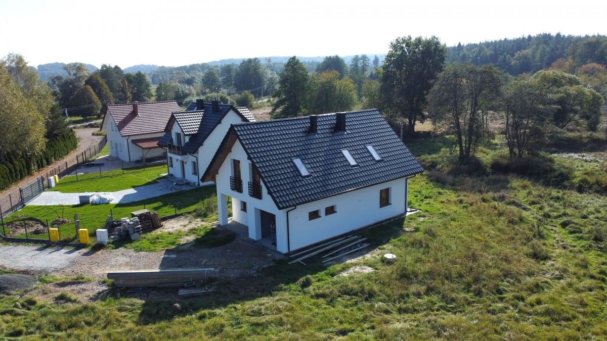 Dom 5 pokojowe na Sprzedaż