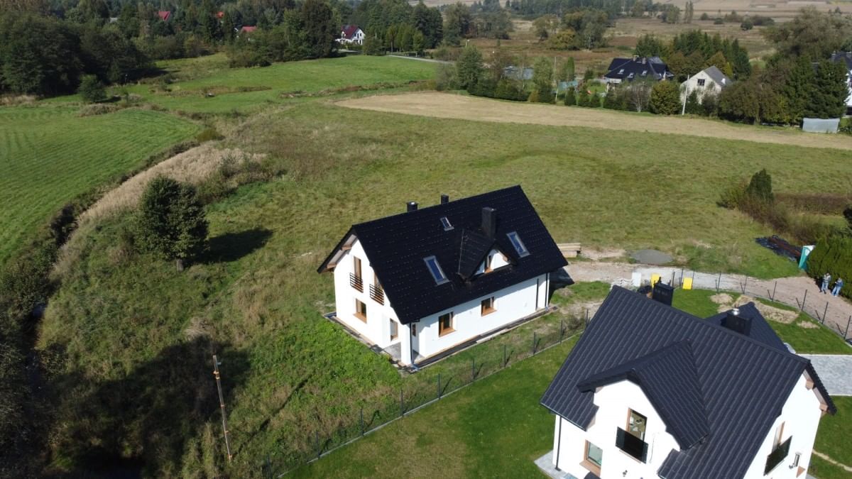 Dom 5 pokojowe na Sprzedaż