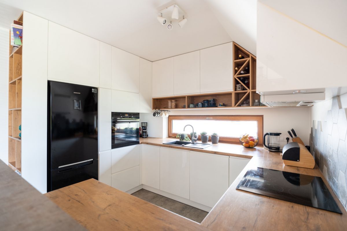 Mieszkanie 4 pokojowe na Sprzedaż